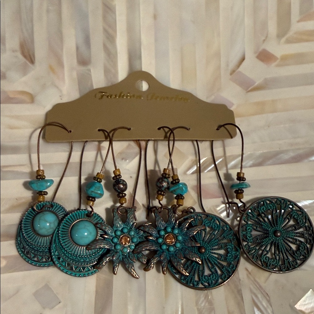 Any offers accepted 🎉Turquoise and Gold Earring Collection